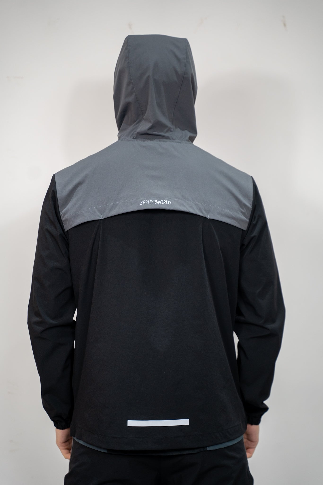 Zephyr Pulse Mens Jacket | Grey