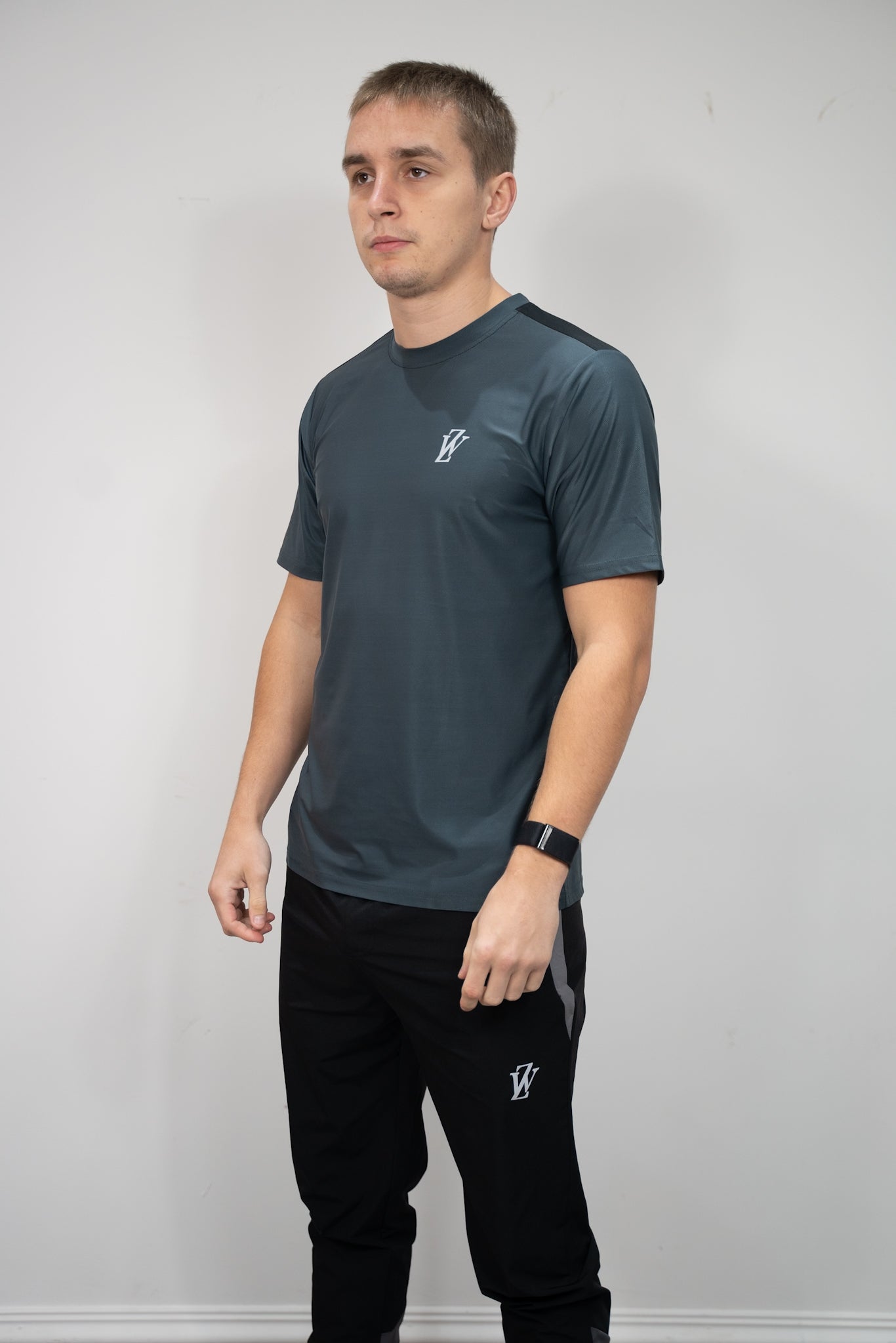 Zephyr Pulse Mens Pants | Grey