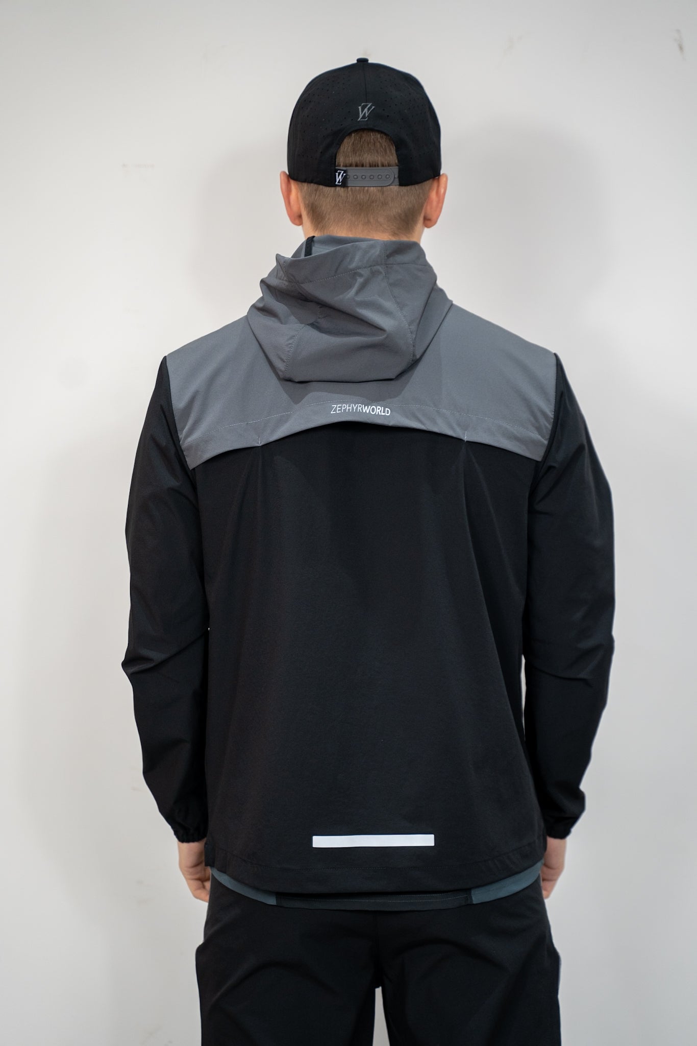 Zephyr Pulse Mens Pants | Grey